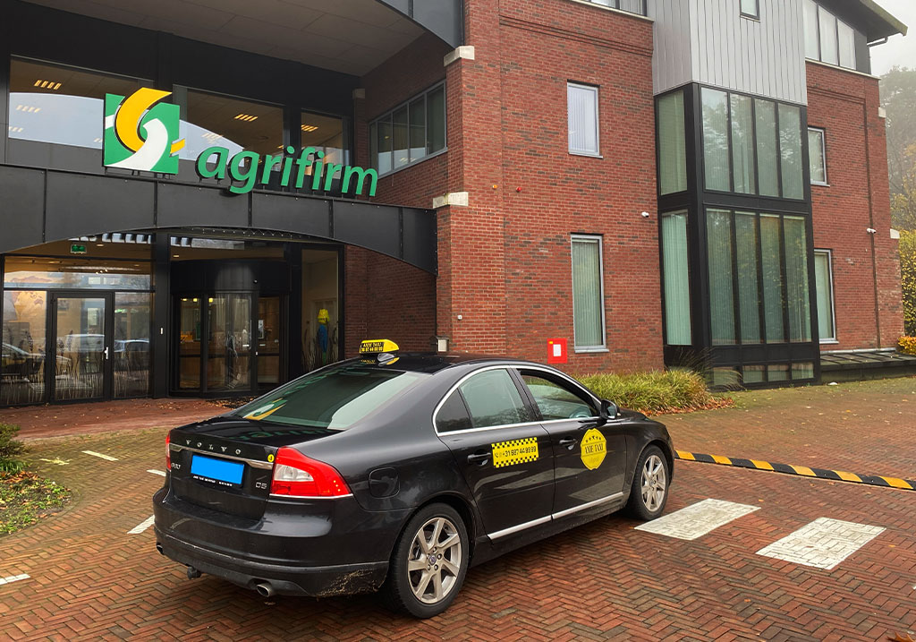 axie taxi lelystad