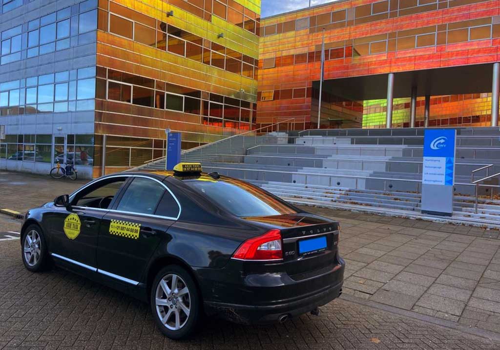 axie taxi lelystad