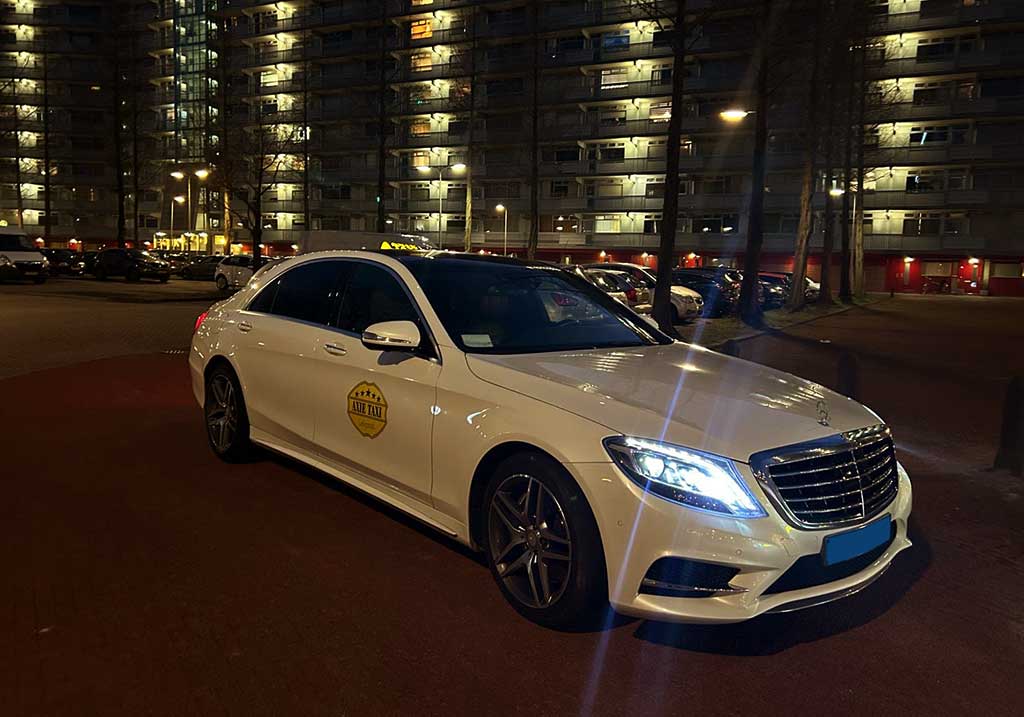 axie taxi lelystad